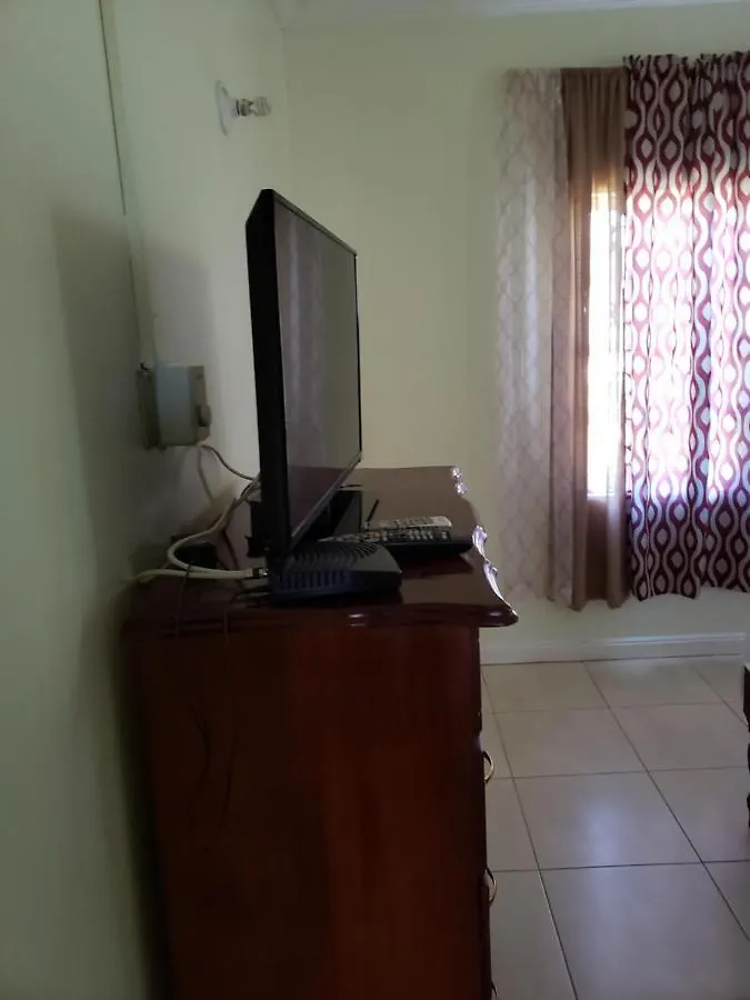 Wizzy Apartment Ocho Rios Jamaica